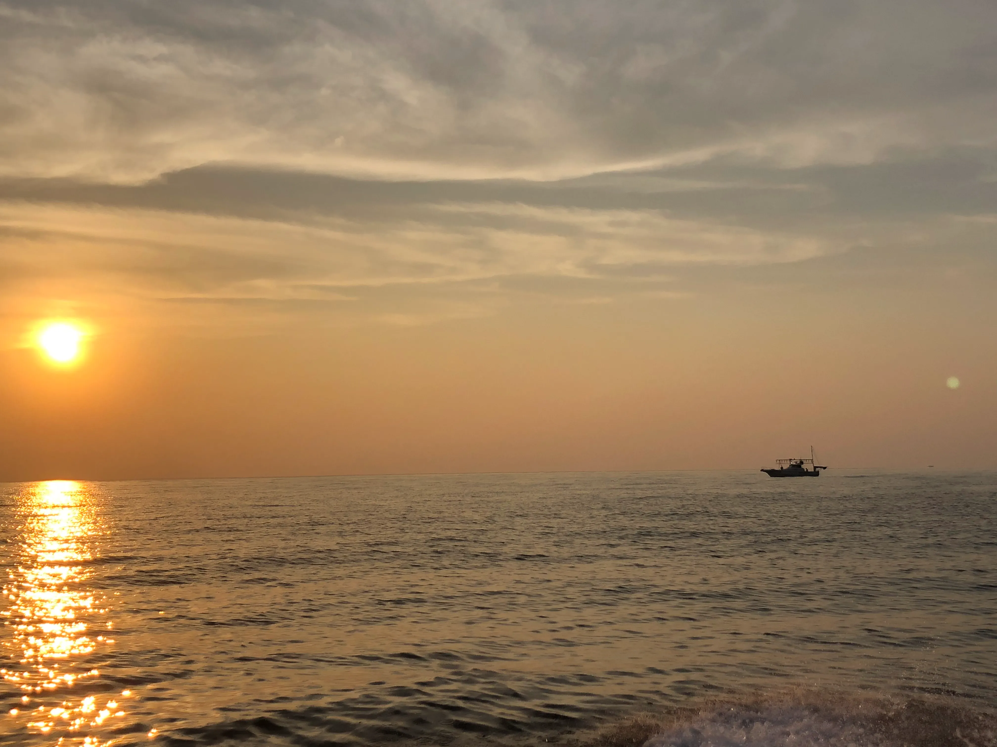 日本海の夕日